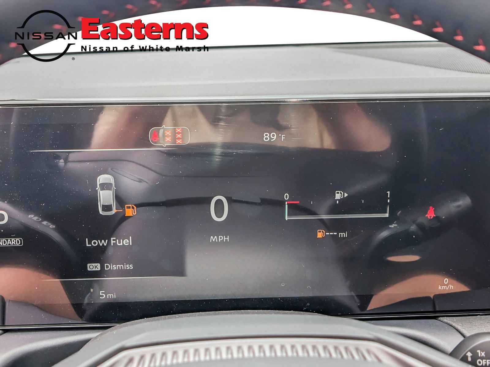 New 2027 Nissan Sentra SR FWD image 18