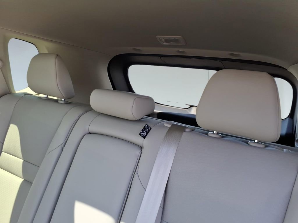 New 2026 Nissan Rogue SV FWD image 11