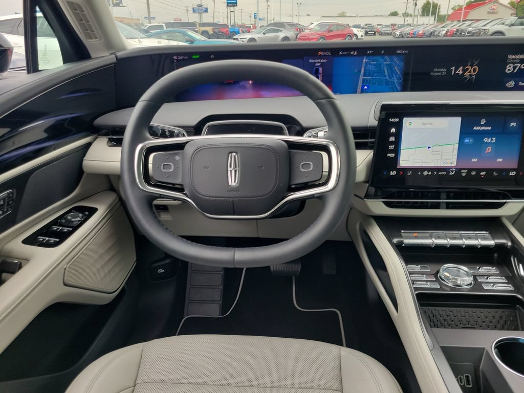 New 2026 Lincoln Nautilus Premier AWD/4WD image 12