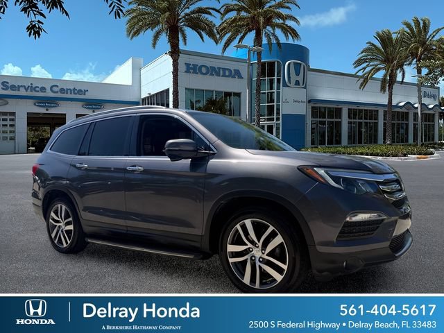 Used 2018 Honda Pilot Touring image 1