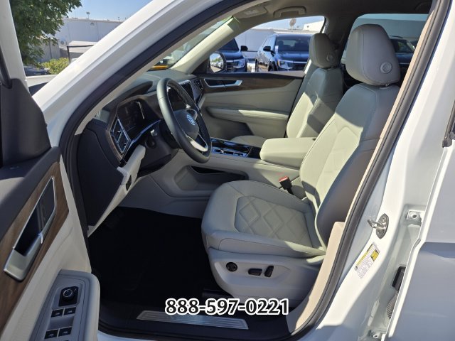 Certified 2024 Volkswagen Atlas SE FWD image 10