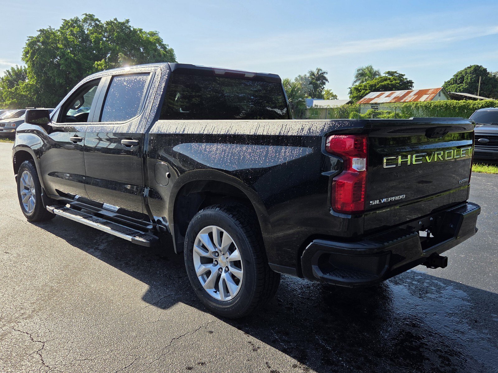 Certified 2023 Chevrolet Silverado 1500 Custom RWD image 3