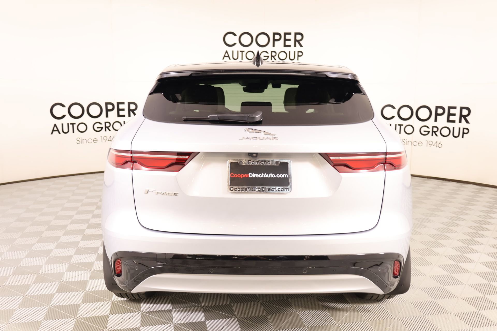Used 2023 Jaguar F-PACE S AWD/4WD image 23