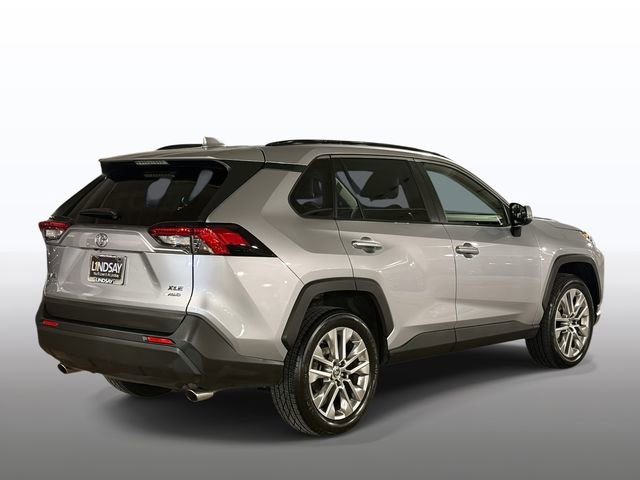 Used 2019 Toyota RAV4 XLE Premium w/ Cold Weather Package image 10