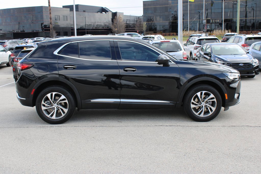 Used 2023 Buick Envision Essence image 4