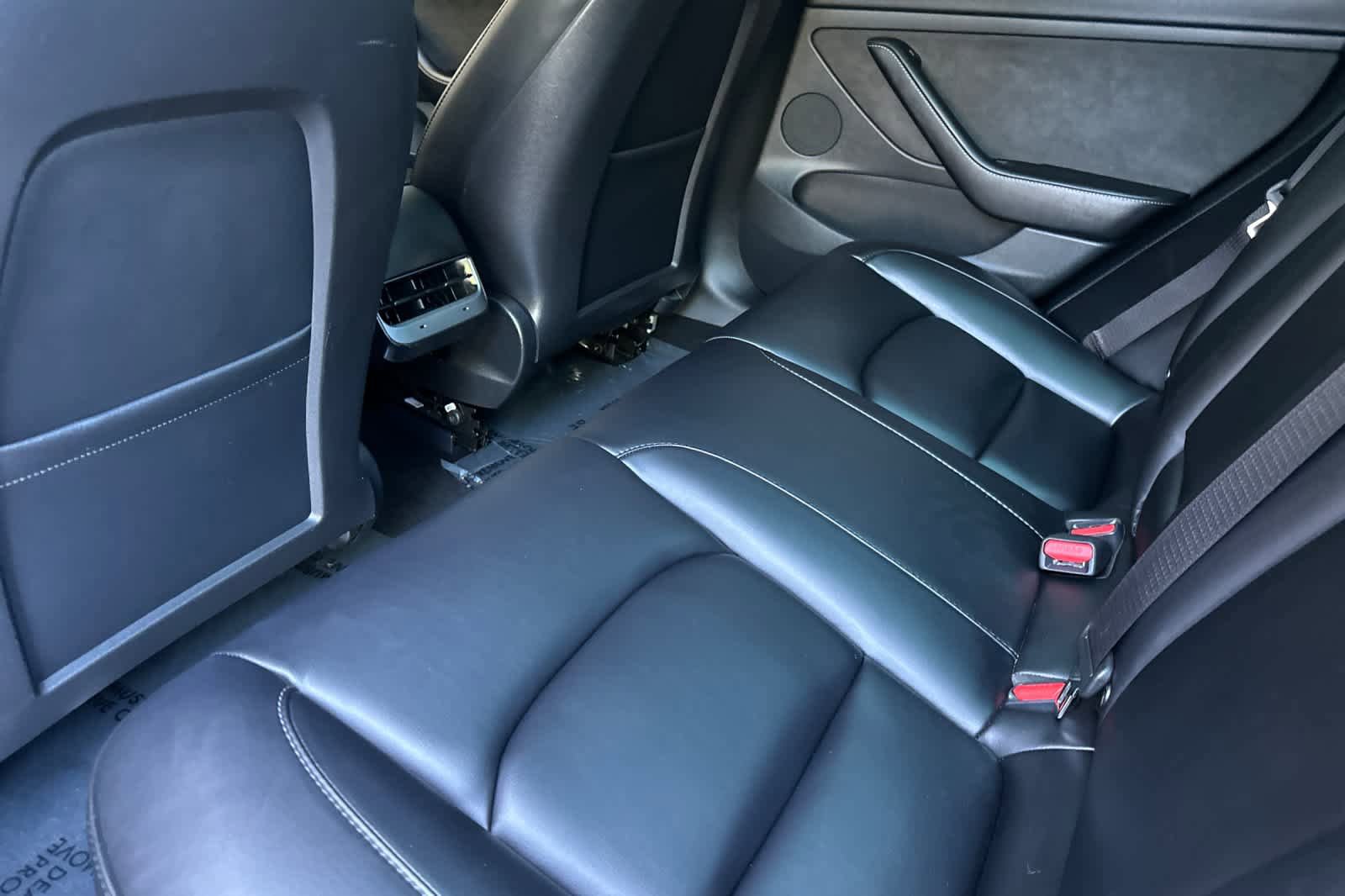 Used 2023 Tesla Model 3 Standard Range RWD image 4