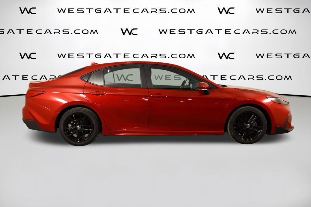 Used 2025 Toyota Camry SE FWD image 47