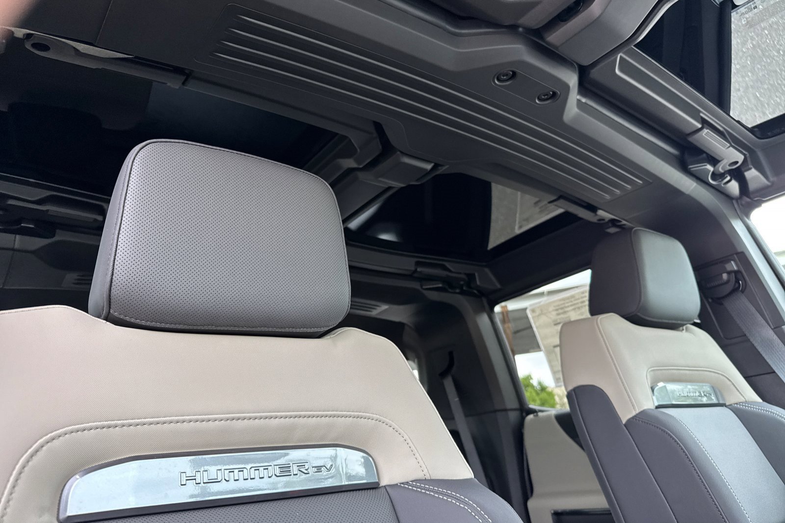 New 2026 GMC Hummer EV SUV image 18