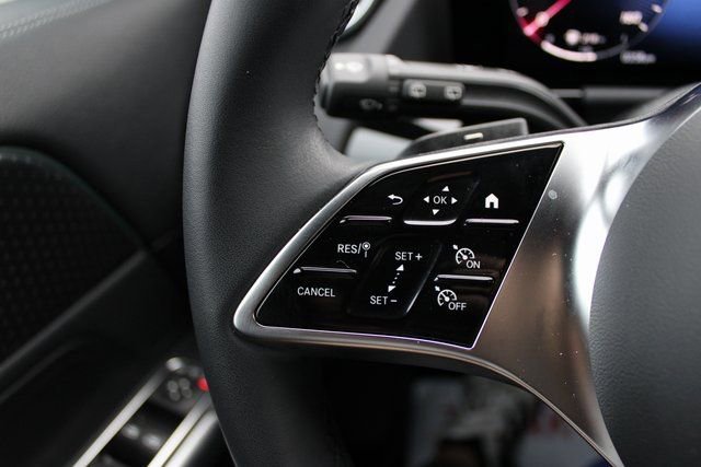 New 2025 Mercedes-Benz GLA 250 4MATIC image 18