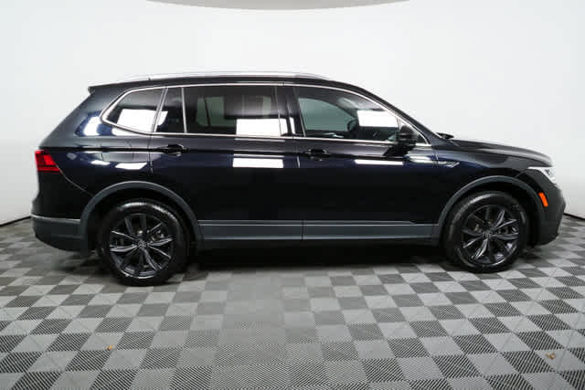 Used 2022 Volkswagen Tiguan SE image 22
