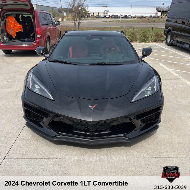 Used 2024 Chevrolet Corvette Stingray Convertible w/ Battery Protection Package image 8