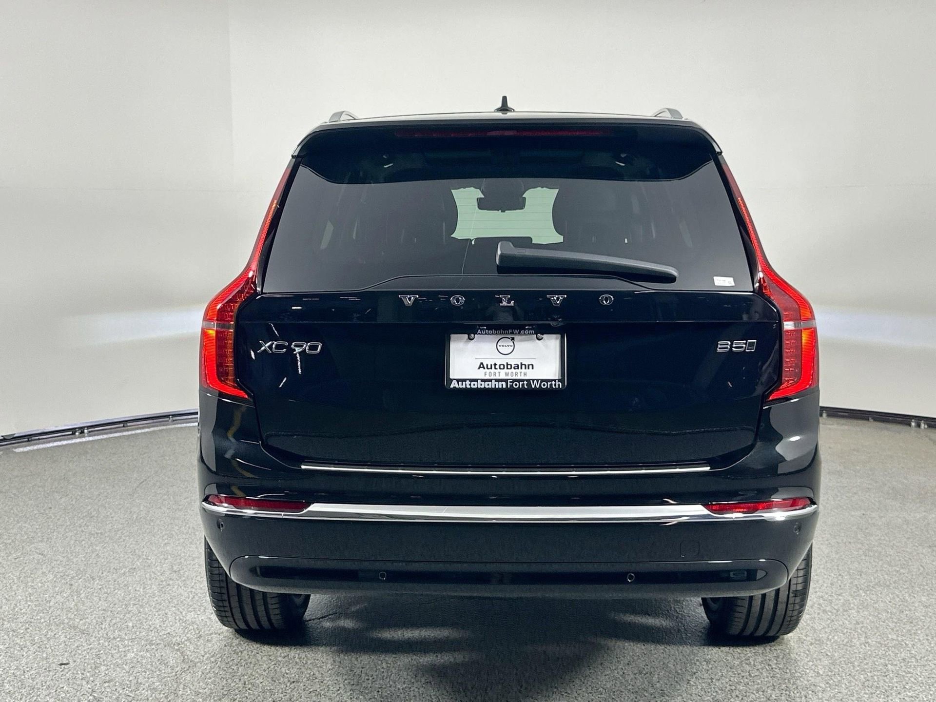 New 2026 Volvo XC90 B5 Plus image 5
