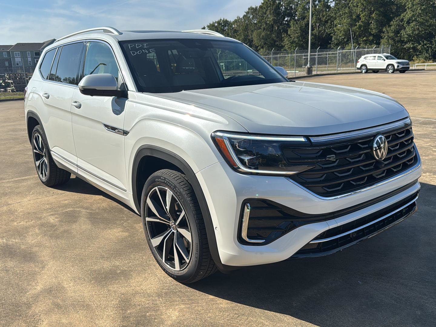 New 2026 Volkswagen Atlas SEL Premium R-Line image 3