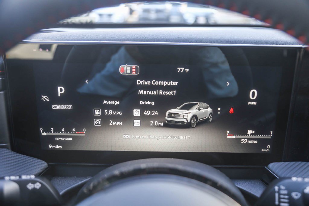 New 2026 Nissan Kicks SR w/ Illumination Package FWD image 24
