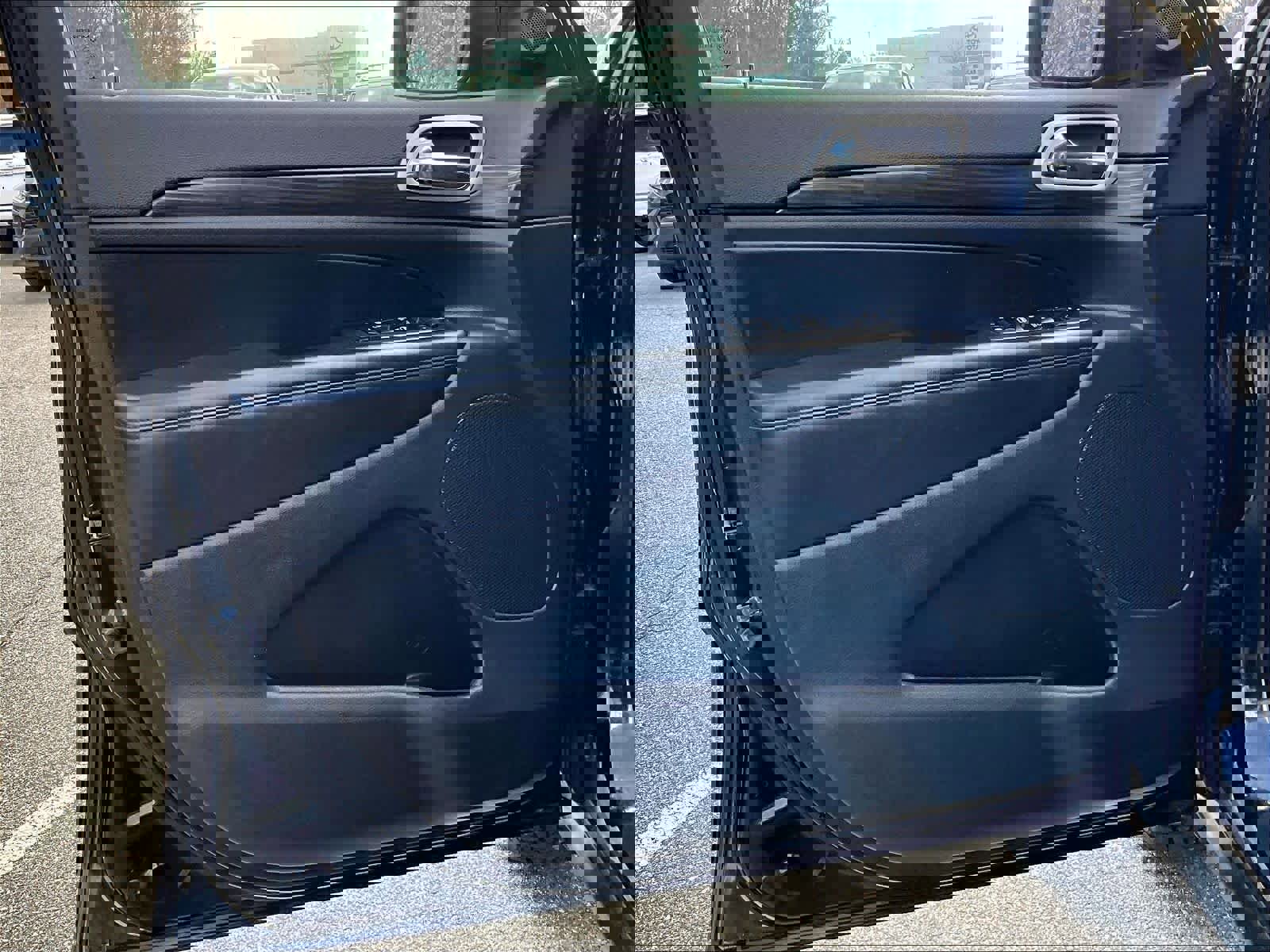 Used 2020 Jeep Grand Cherokee Laredo image 9