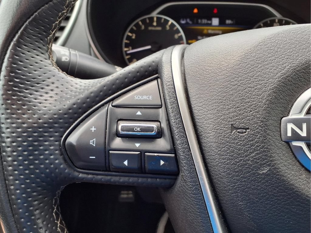 Used 2023 Nissan Maxima SL FWD image 24
