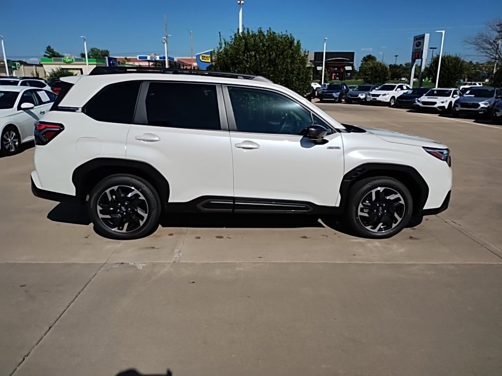 New 2025 Subaru Forester Limited w/ Popular Package image 8