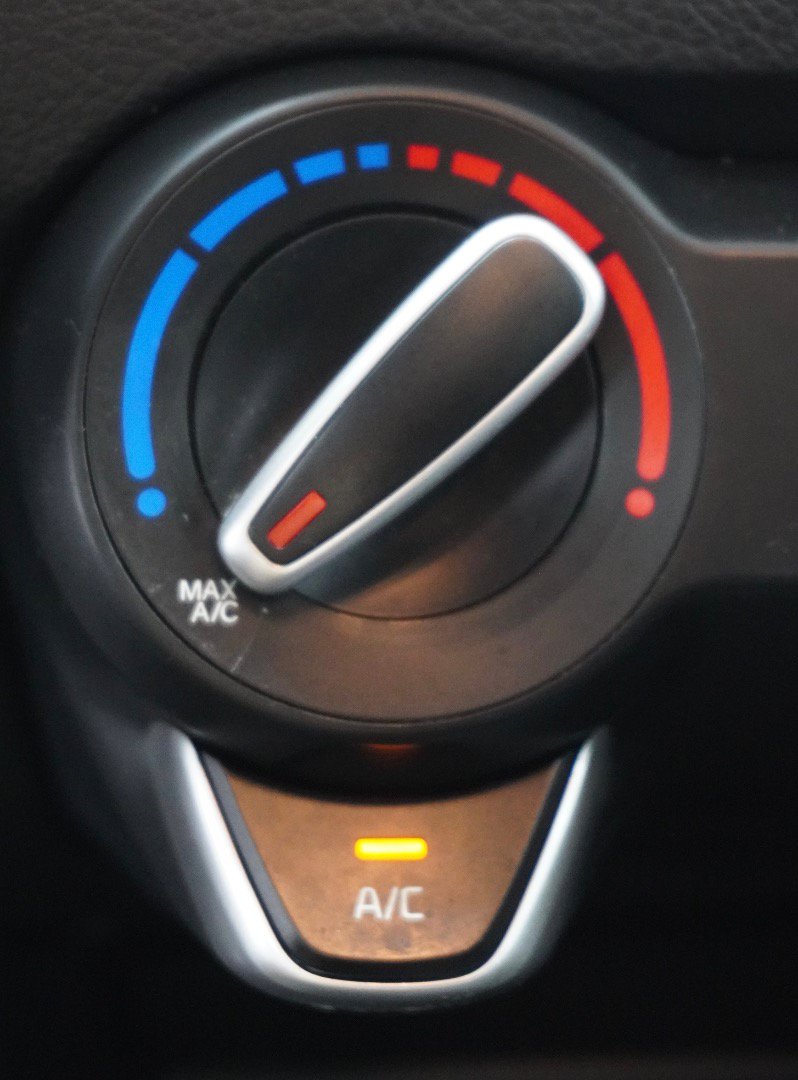 Used 2022 Kia Rio S FWD image 18