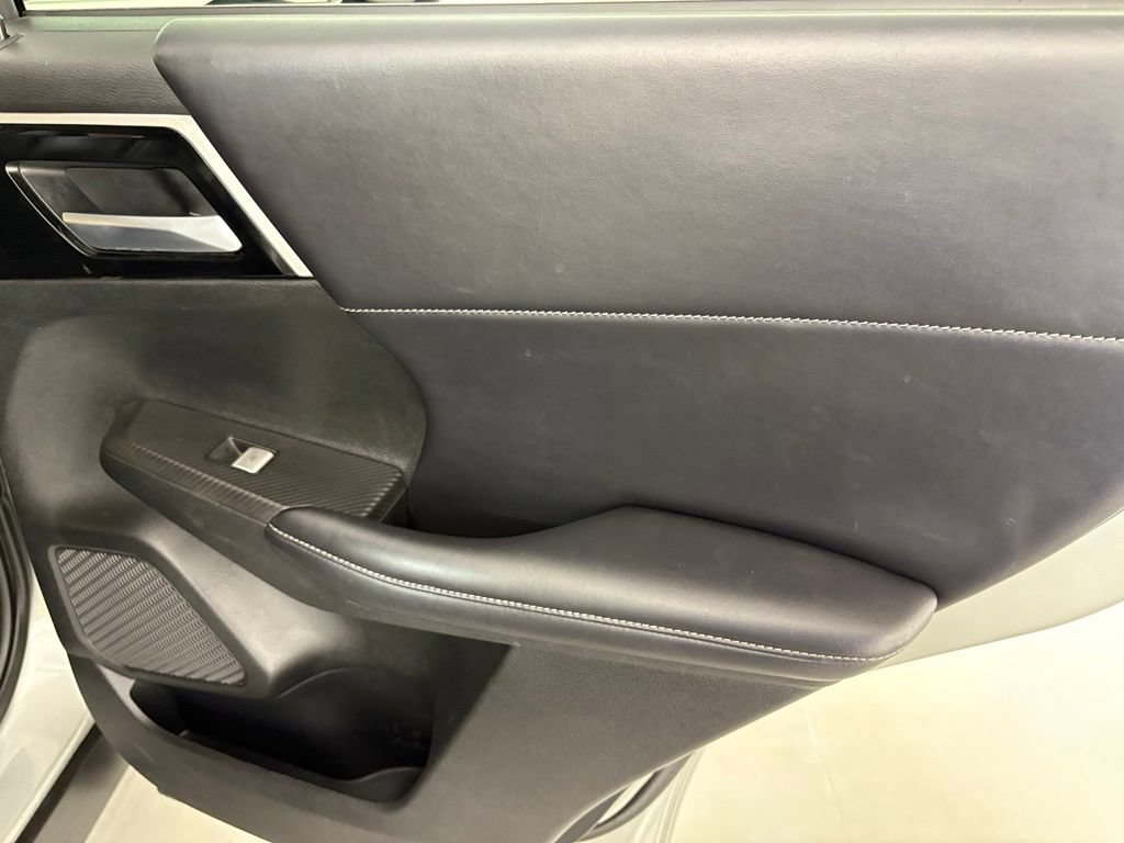 Used 2024 Mitsubishi Outlander SE FWD image 46