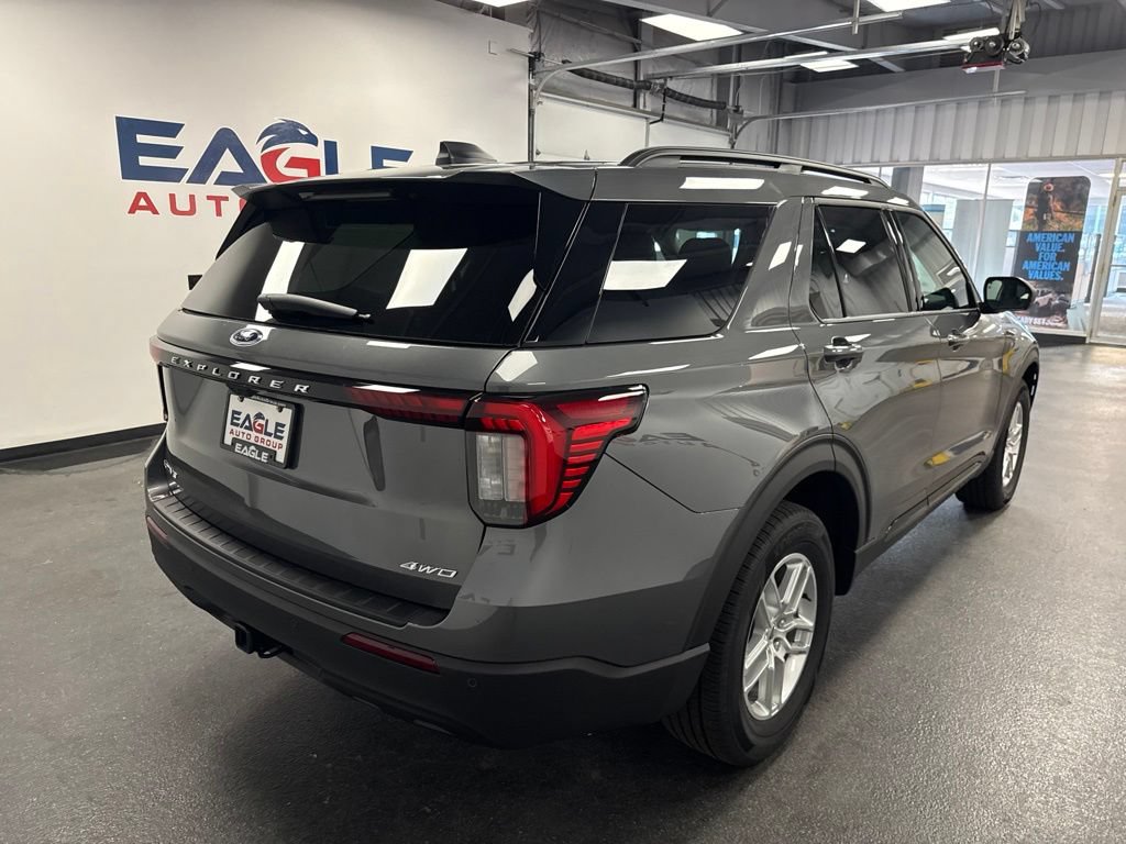 New 2026 Ford Explorer Active AWD/4WD image 11
