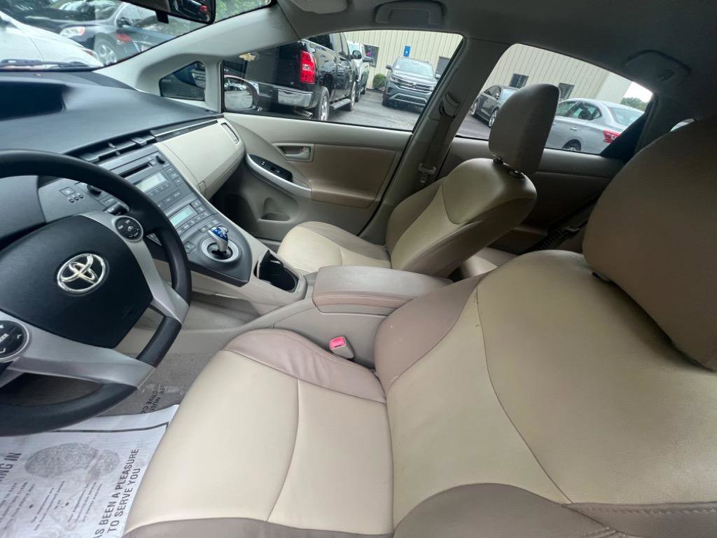 Used 2011 Toyota Prius Two image 10