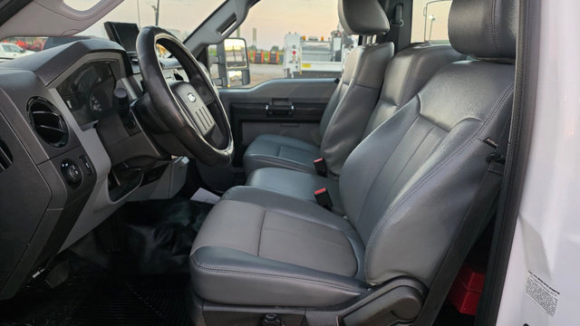 Used 2014 Ford F450 XL w/ Power Equipment Group image 10