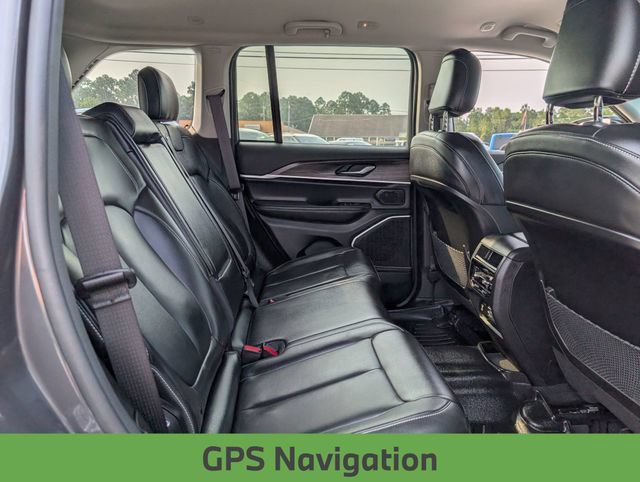 Certified 2022 Jeep Grand Cherokee Limited w/ Trailer Tow Prep Group (B) RWD image 29