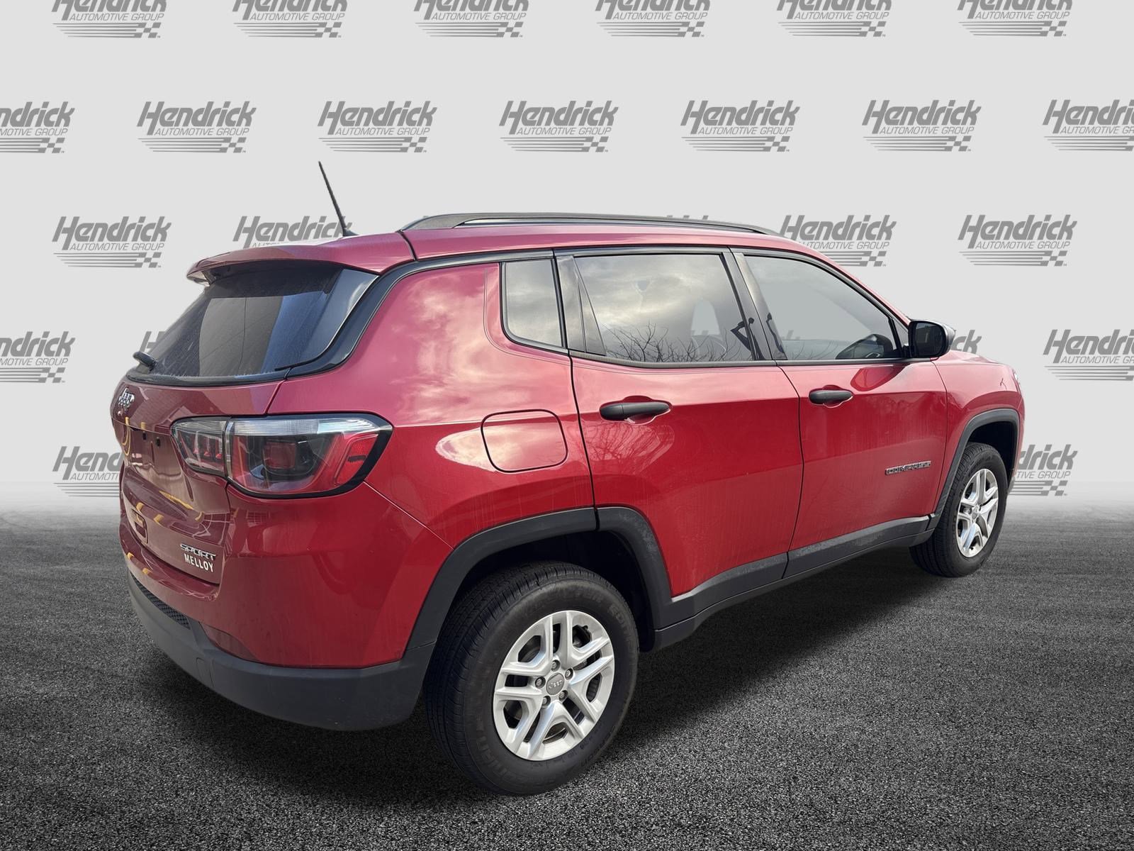 Used 2018 Jeep Compass Sport image 9