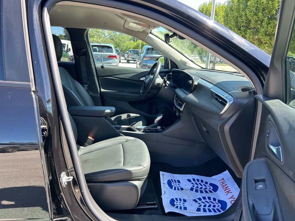 Used 2024 Buick Encore GX Sport Touring image 32