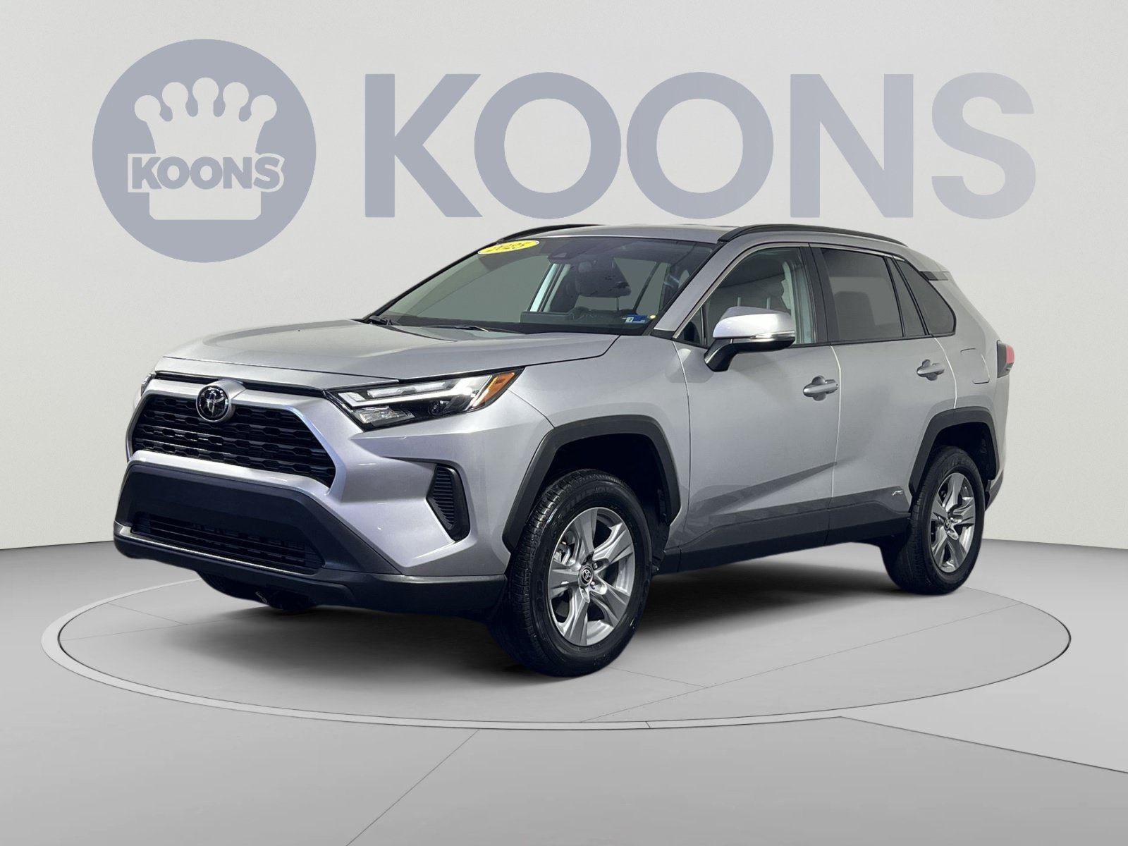 Used 2025 Toyota RAV4 XLE