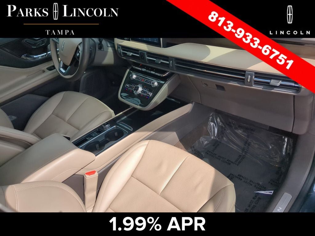 Certified 2022 Lincoln Corsair Grand Touring w/ Towing Package AWD/4WD image 10