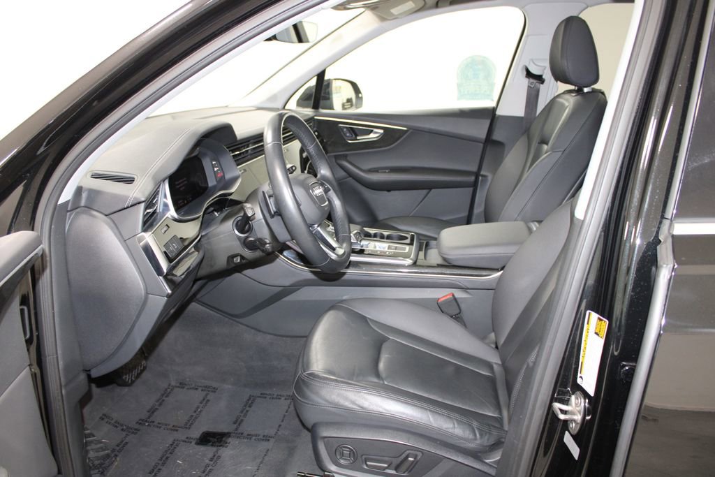 Used 2023 Audi Q7 3.0T Premium Plus image 22
