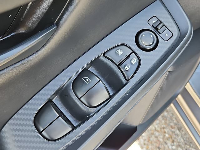 Used 2025 Nissan Sentra S FWD image 23
