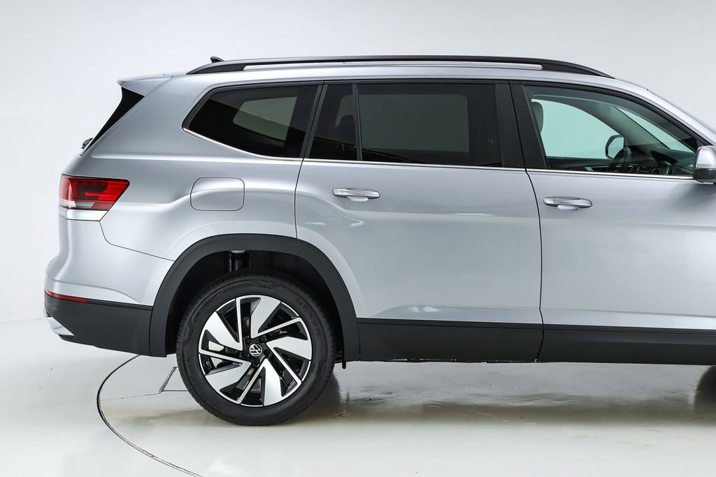 New 2026 Volkswagen Atlas SE image 11