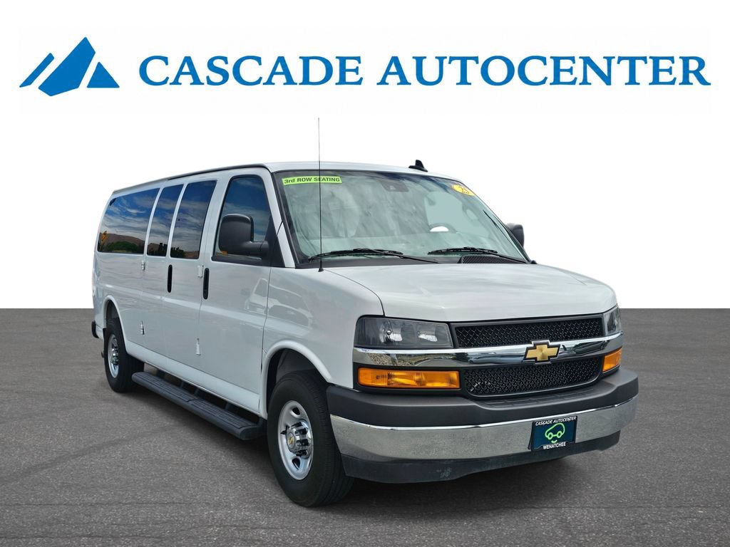 Certified 2025 Chevrolet Express 3500 LT RWD image 13