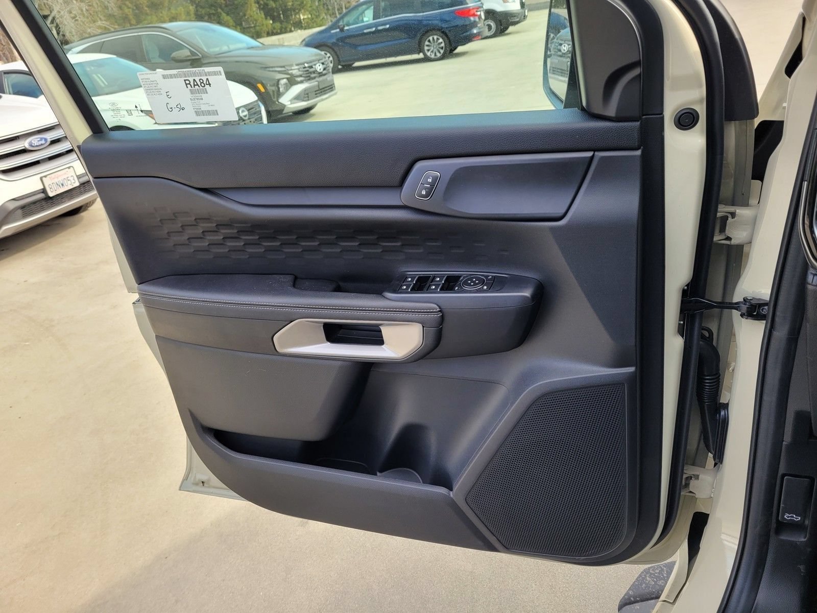 New 2025 Ford Ranger XLT w/ FX4 Off-Road Package AWD/4WD image 14