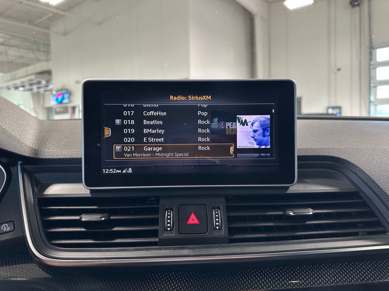 Used 2020 Audi SQ5 Premium Plus w/ Premium Plus Package AWD/4WD image 30