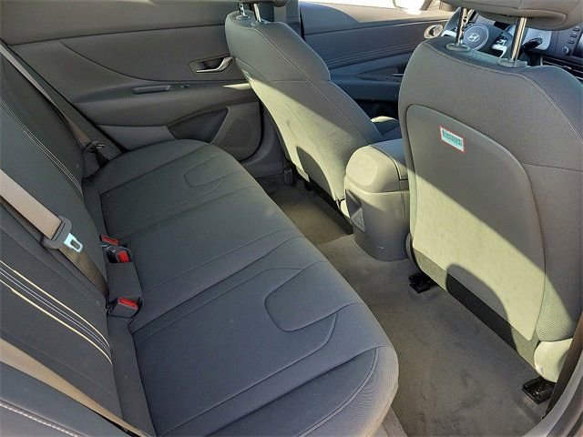 New 2025 Hyundai Elantra Sport image 18