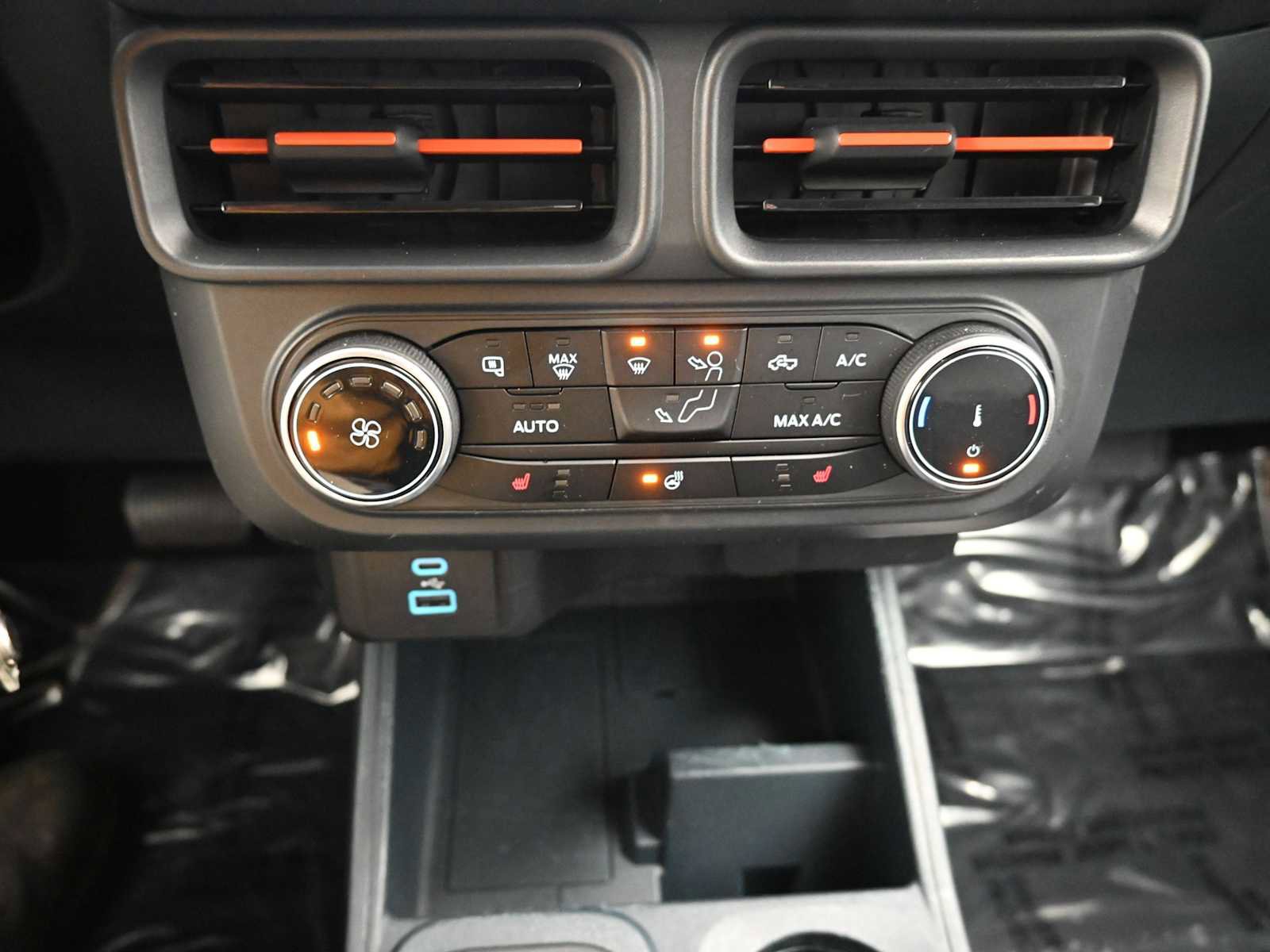 Used 2023 Ford Maverick XLT w/ XLT Luxury Package image 21