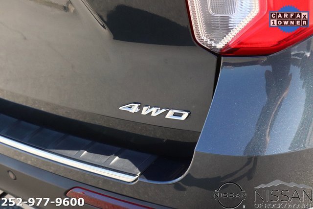 Used 2022 Ford Explorer Limited w/ Equipment Group 301A image 8