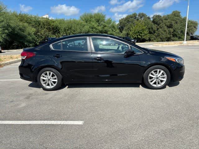 Used 2017 Kia Forte S FWD image 5