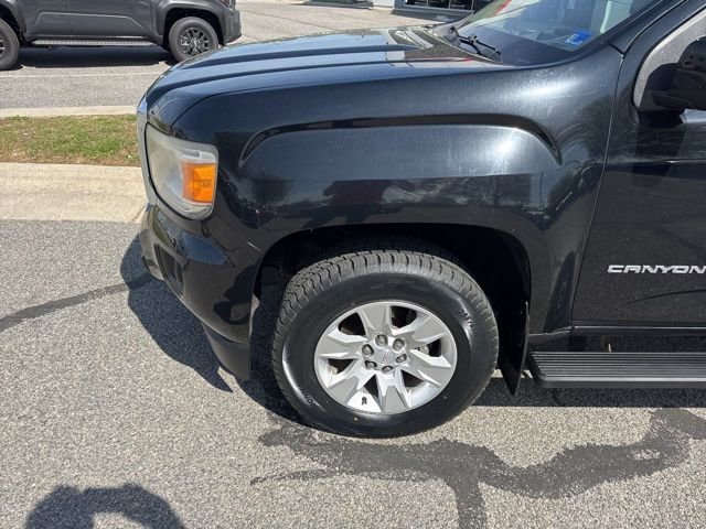 Used 2018 GMC Canyon SLE w/ SLE Convenience Package AWD/4WD image 3