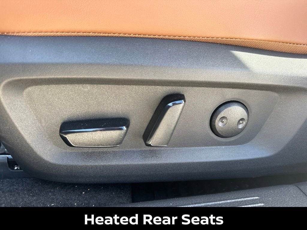 New 2026 Nissan Rogue Platinum w/ Tech Package AWD/4WD image 18