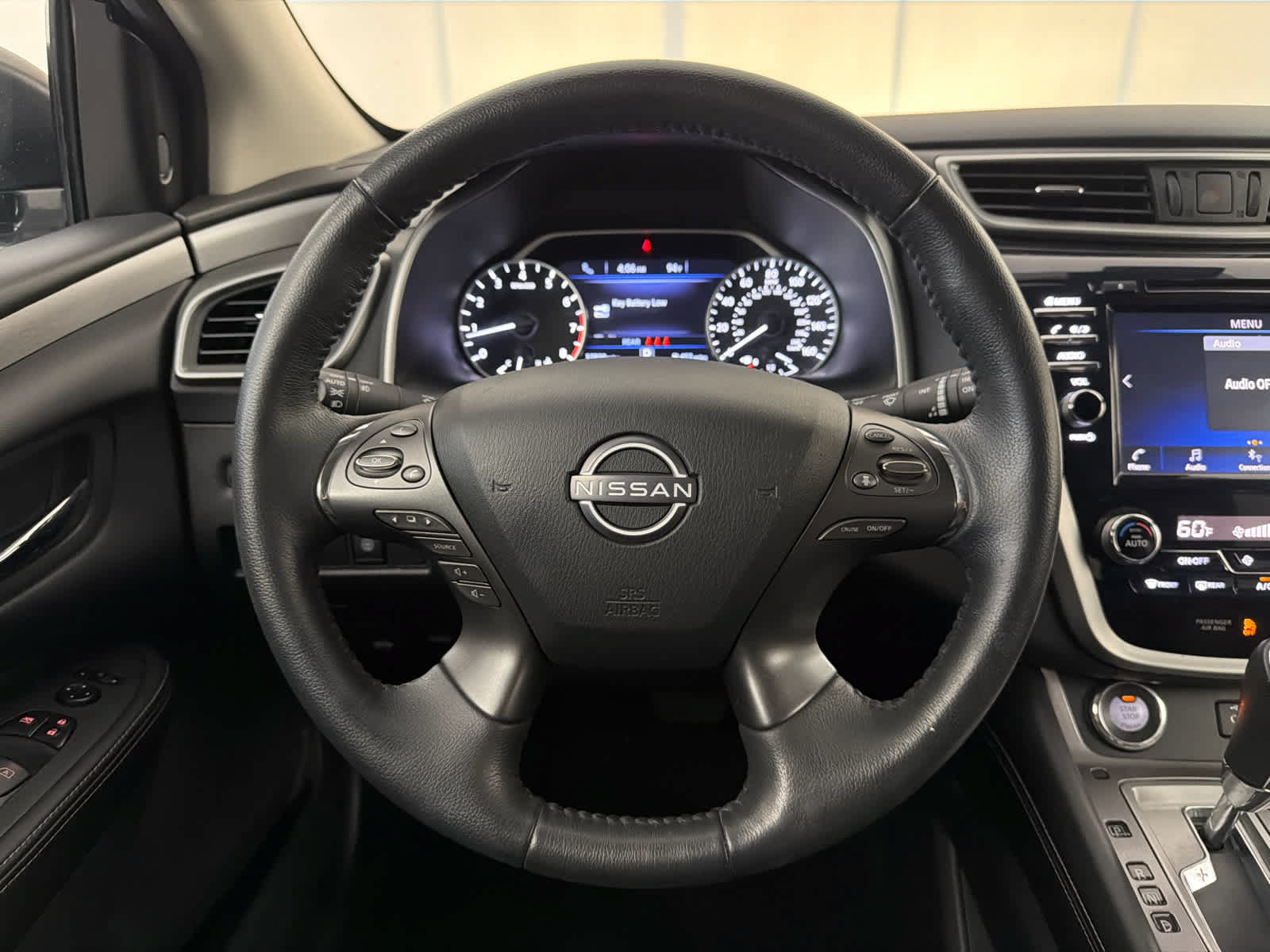 Used 2023 Nissan Murano SV w/ SV Midnight Edition Package FWD image 17