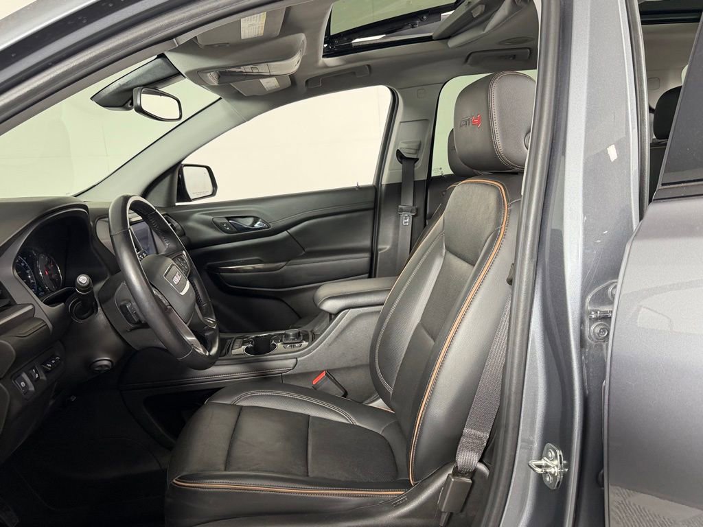 Used 2022 GMC Acadia AT4 w/ Technology Package AWD/4WD image 20
