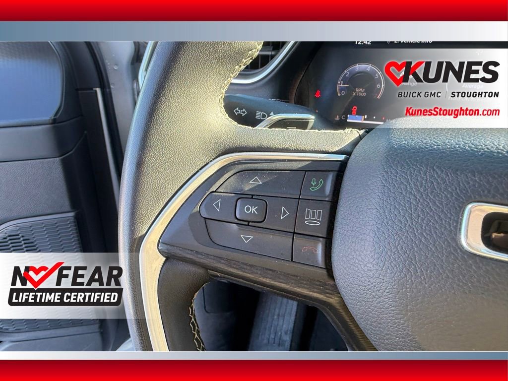 Used 2023 Jeep Grand Cherokee L Laredo image 25