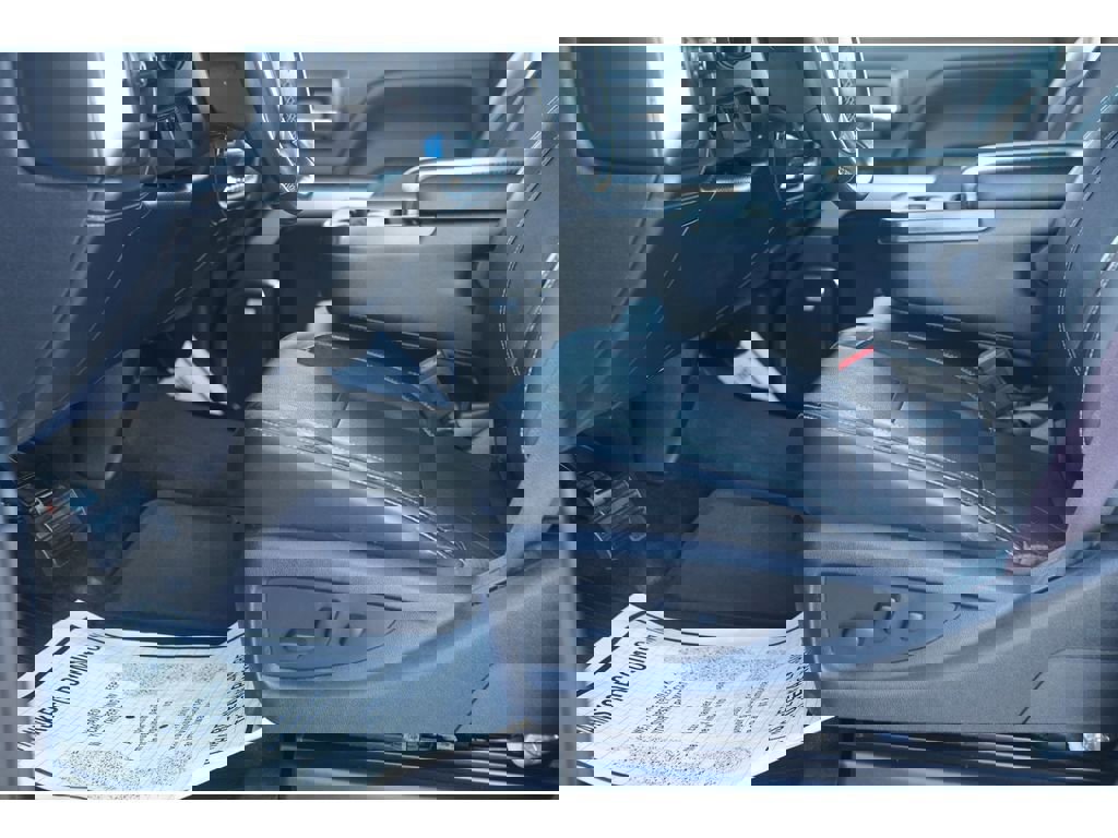 Used 2017 Chevrolet Silverado 3500 LTZ image 12