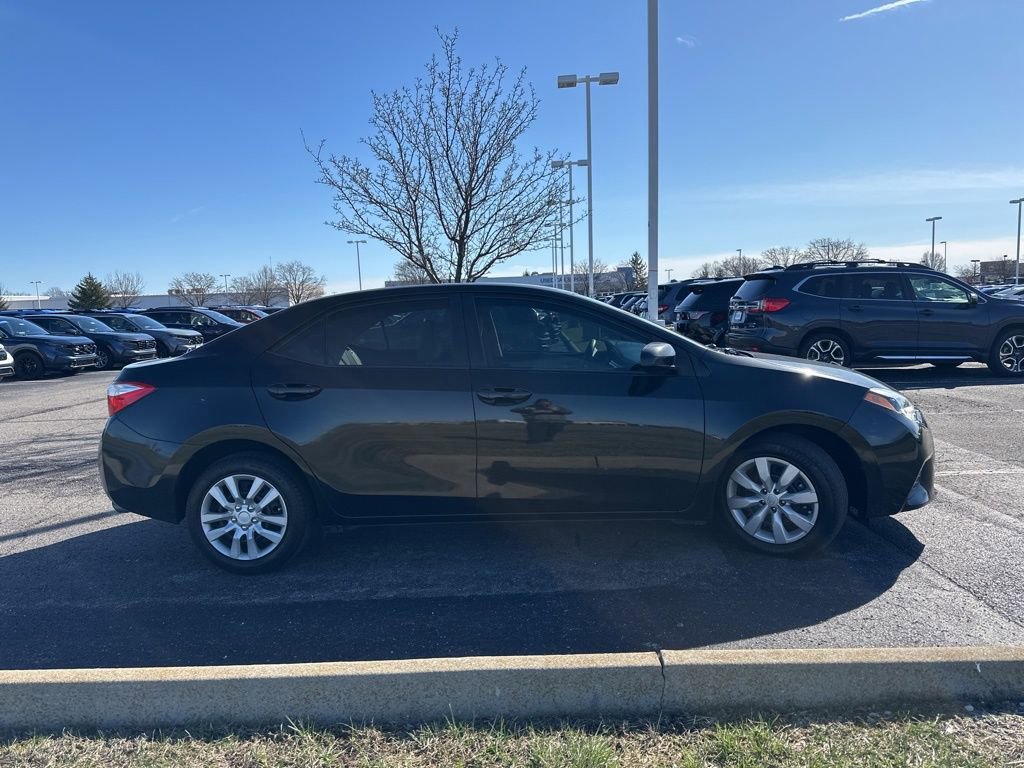 Used 2014 Toyota Corolla LE image 10