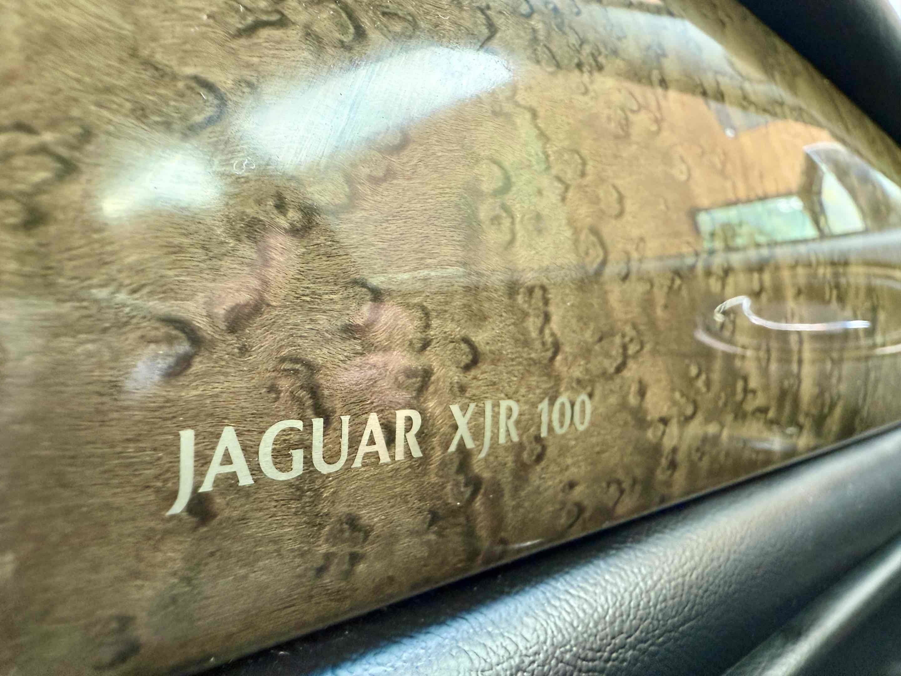 Used 2002 Jaguar XJ8 image 86