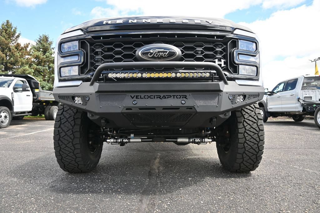 New 2026 Ford F250 Lariat w/ Black Appearance Package AWD/4WD image 5
